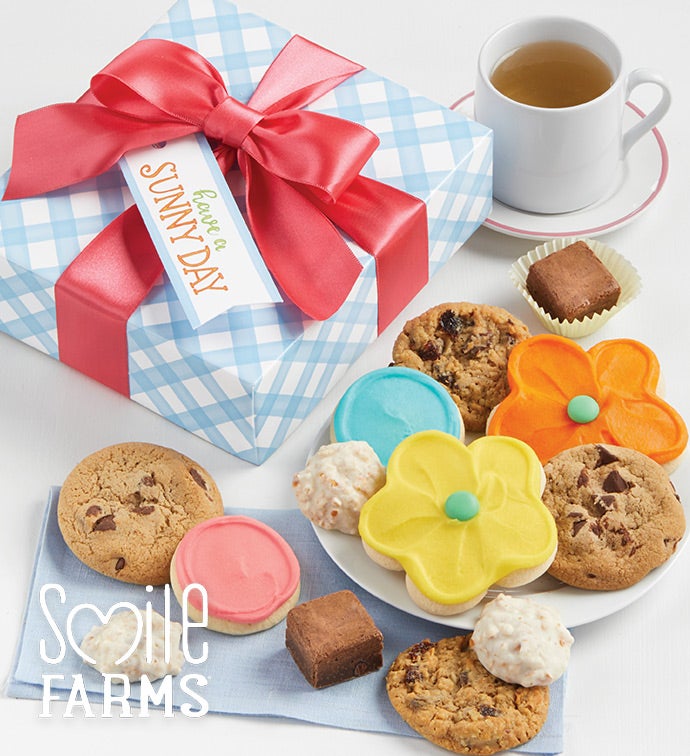 Smile Farms Have a Sunny Day Treats Gift Box