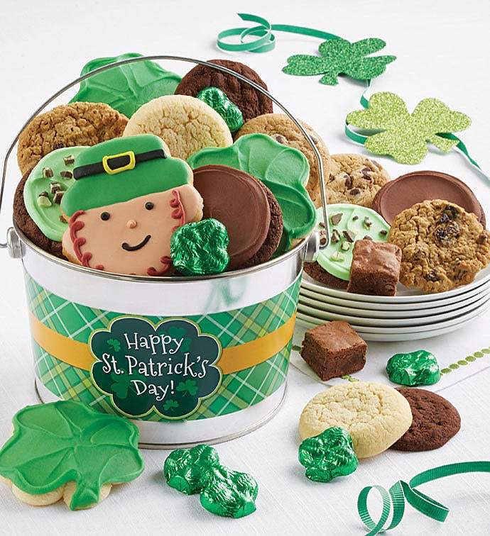 Happy St Patrick's Day Treats Pail