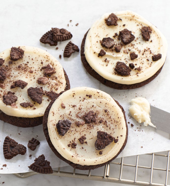 Buttercream Frosted Cookies & Cream Cookie Flavor Box