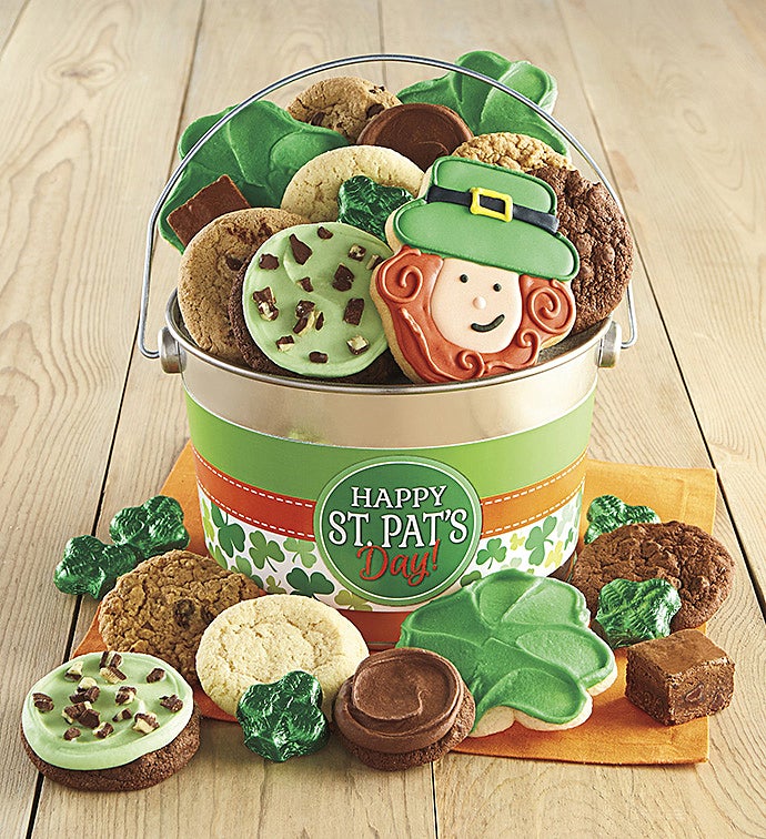Happy St. Patrick&#39;s Day Treats Pail