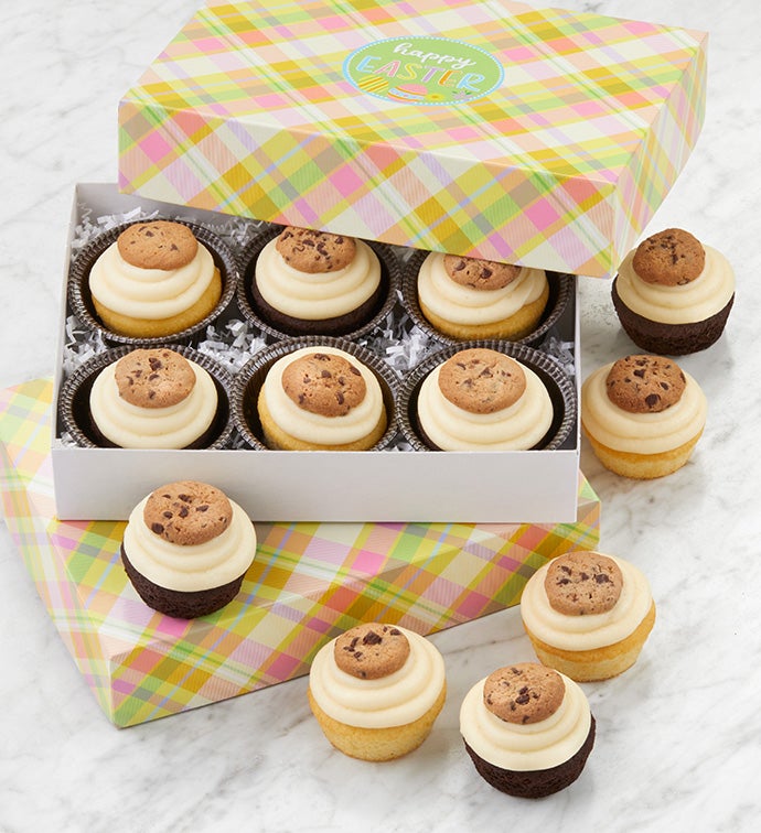 Buttercream Frosted Chocolate & Vanilla Easter Cupcakes   12